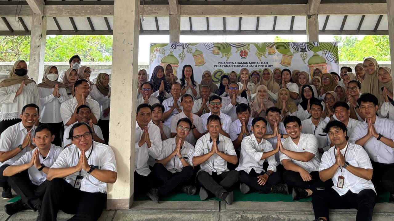 Keluarga Besar DPMPTSP DIY